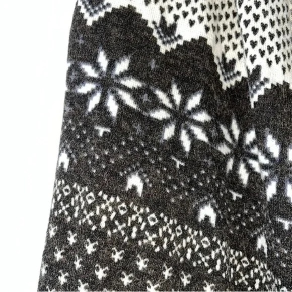 Aryeh | New Black Cream Fair Isle Open Front Sleeveless Cardigan, Large - Picture 3 of 7